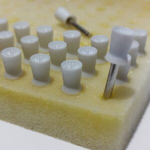 مطاط تلميع قمعي